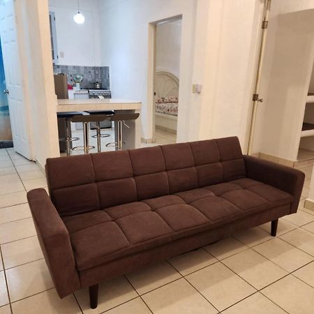 Comfy 2Bedroom Minutes From Downtown & Fast Wi-Fi Zihuatanejo Kültér fotó