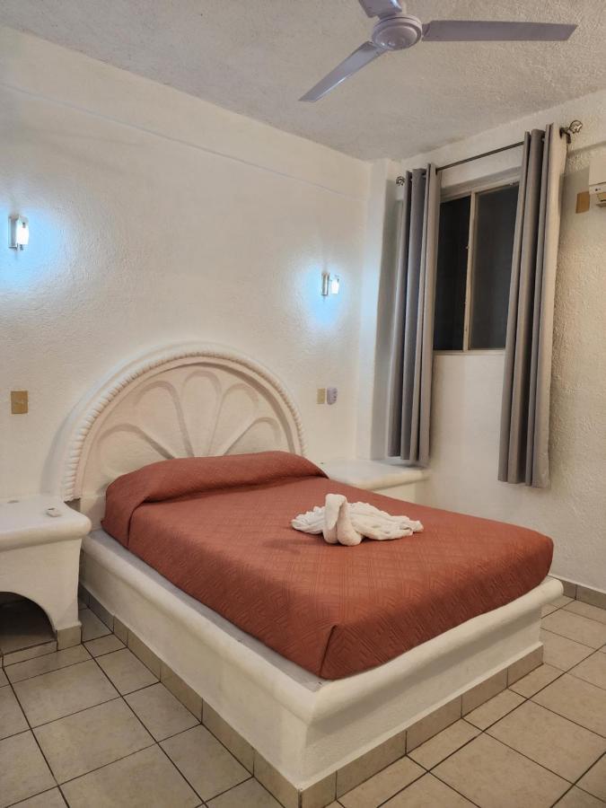 Comfy 2Bedroom Minutes From Downtown & Fast Wi-Fi Zihuatanejo Kültér fotó